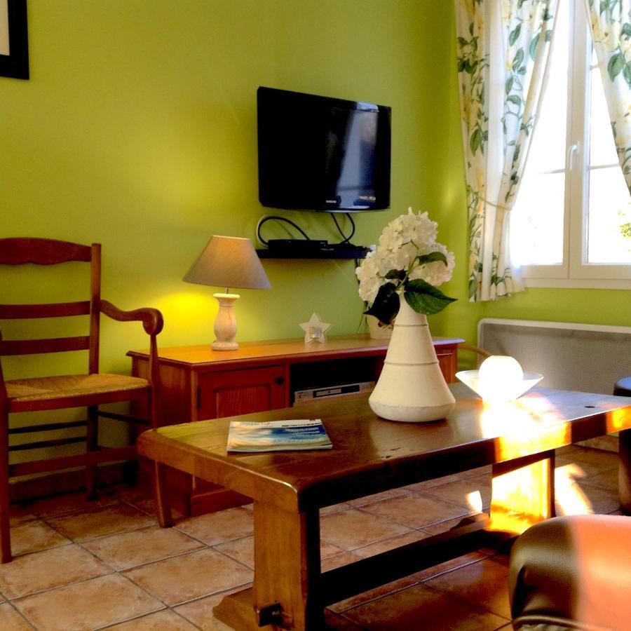 Camping La Garenne De Moncourt Рю Экстерьер фото