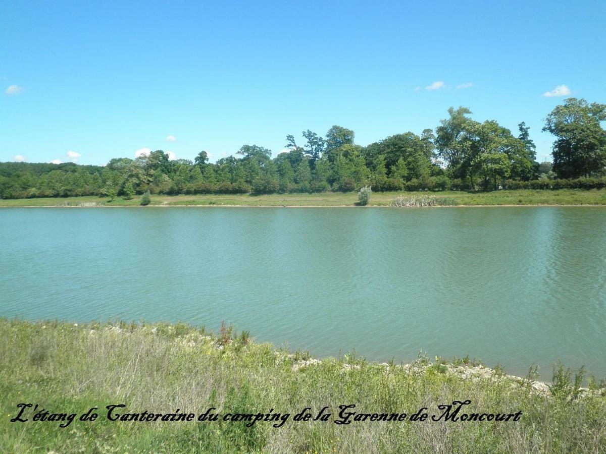 Camping La Garenne De Moncourt Рю Экстерьер фото